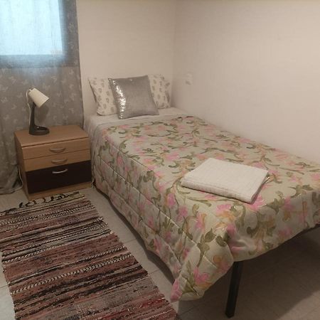 Apartamento Luminoso En El Astillero Bagian luar foto