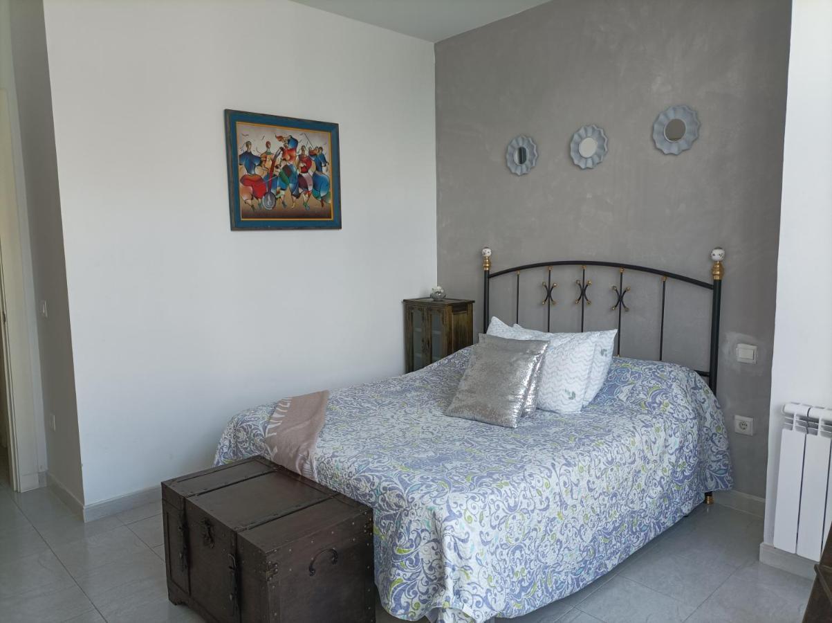 Apartamento Luminoso En El Astillero Bagian luar foto