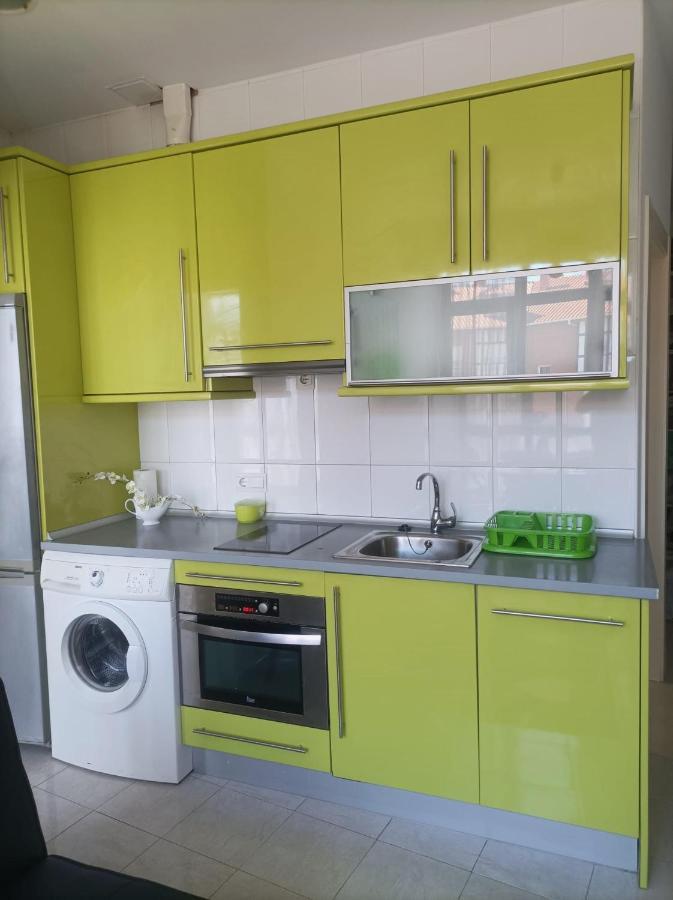 Apartamento Luminoso En El Astillero Bagian luar foto
